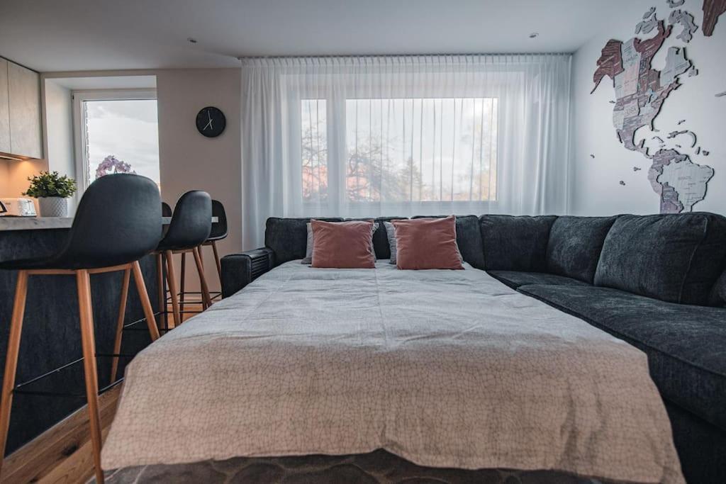 New Luxury 3Br Apartment In Old Town, Free Parking Haapsalu Dış mekan fotoğraf