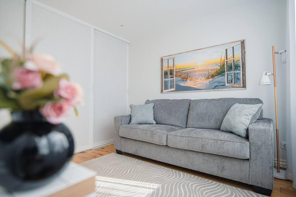 New Luxury 3Br Apartment In Old Town, Free Parking Haapsalu Dış mekan fotoğraf